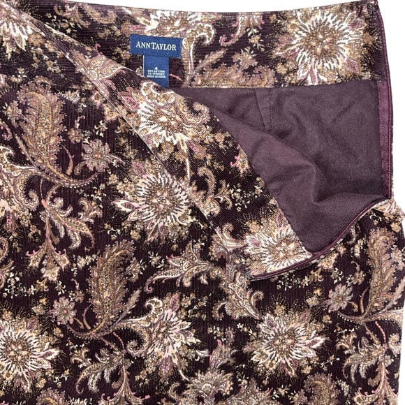 Ann Taylor Paisley Pencil Skirt - Black and Cream - Picture 3 of 6